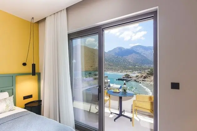 Stüdyo, Deniz Manzaralı