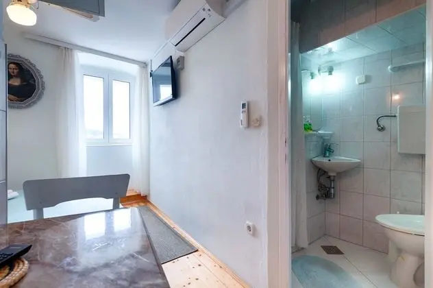 Tek Büyük Yataklı Oda, Banyolu/Duşlu