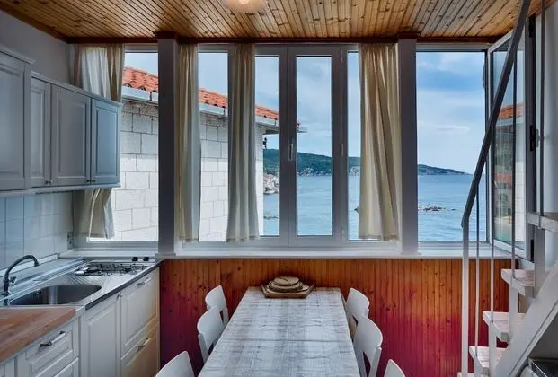 Tek Büyük Yataklı Oda, Banyolu/Duşlu