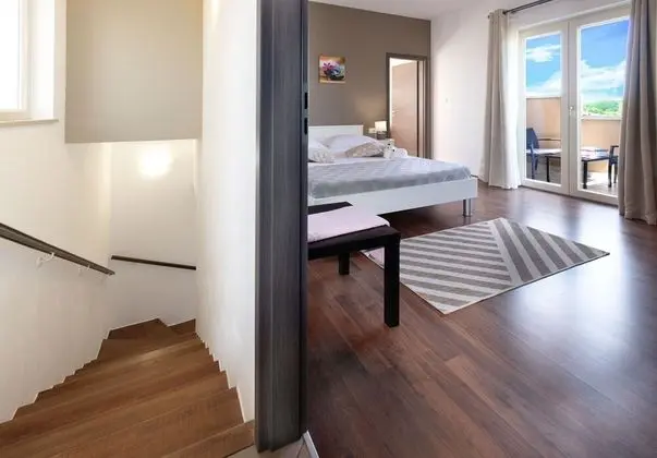 Villa, 4 Yatak Odası, Özel Banyo, Havuz Manzaralı