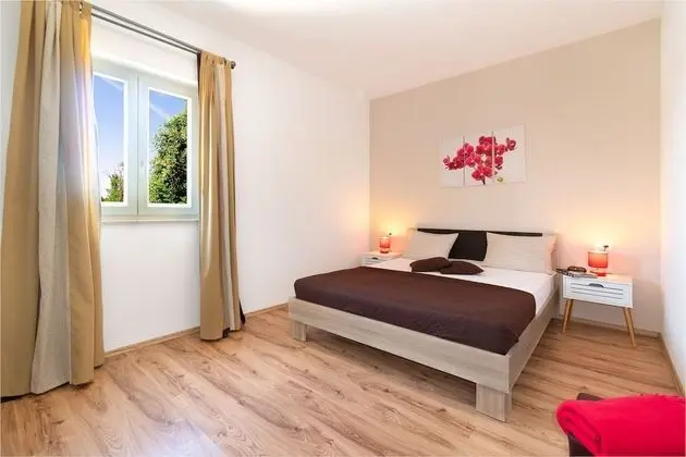 Villa, 4 Yatak Odası, Özel Banyo, Havuz Manzaralı