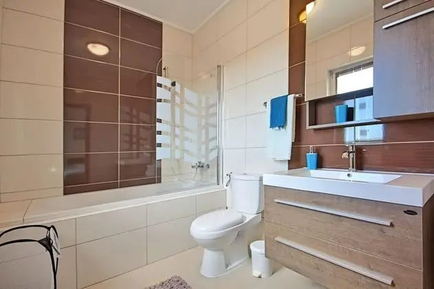 Villa, 4 Yatak Odası, Özel Banyo, Havuz Manzaralı