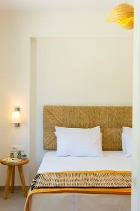 Four Bedroom Villa Driros (With Heated Pool Option)