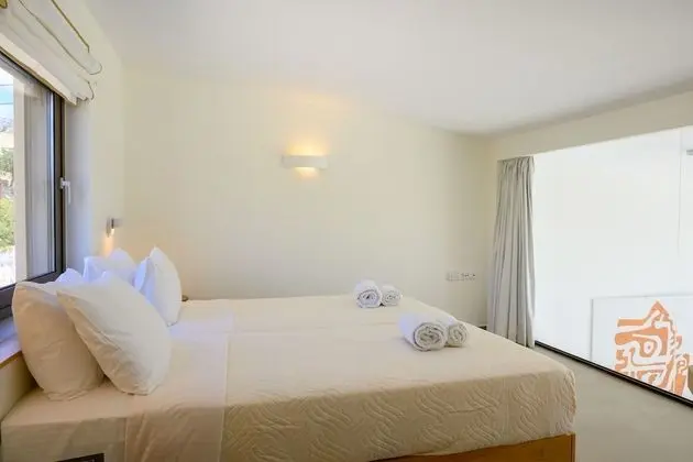 Two Bedroom Villa Lato