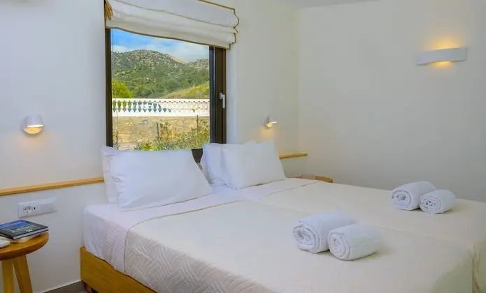 Two Bedroom Villa Lato