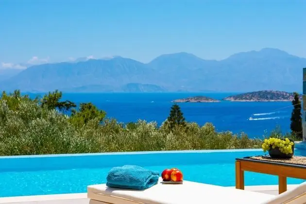 Two Bedroom Villa Oxa (With Heated Pool Option)