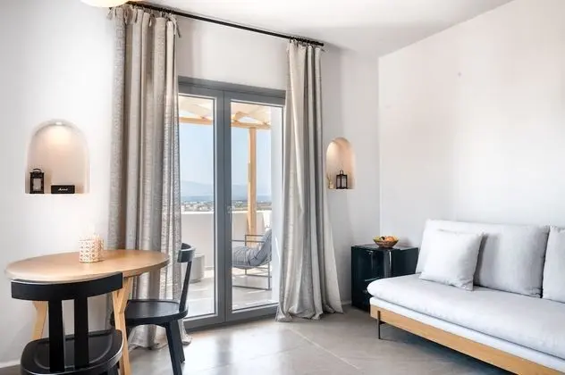 Grand Villa