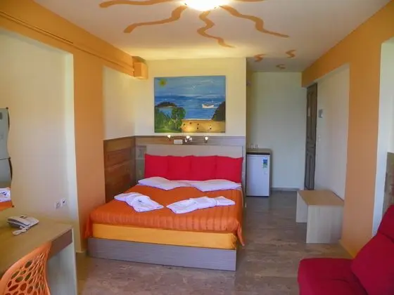 1 Çift ​​kişilik Yatak Side Sea View