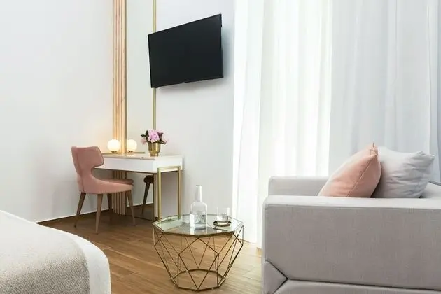 Junior Süit (Rose Quartz)