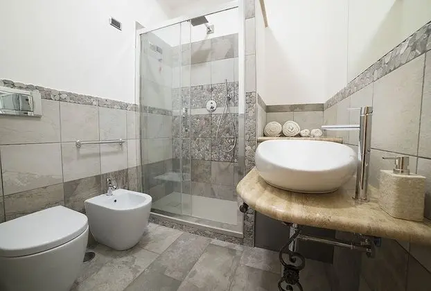Deluxe Tek Büyük veya İki Ayrı Yataklı Oda