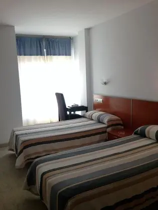 1 Çift Kişilik Veya 2 Tek Kişilik Yatak Standard