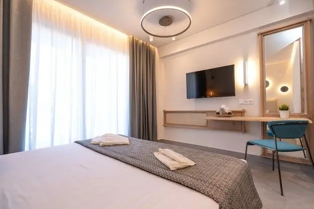 Deluxe Oda, Balkon, Havuz Manzaralı