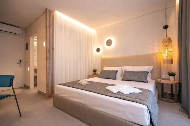 Deluxe Oda, Balkon, Havuz Manzaralı