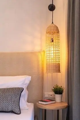 Deluxe Oda, Balkon, Havuz Manzaralı