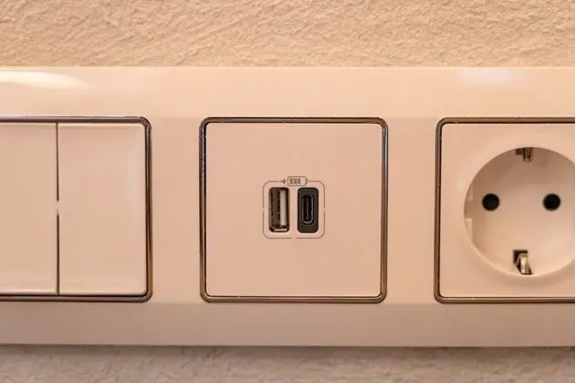Deluxe Oda, Balkon, Havuz Manzaralı