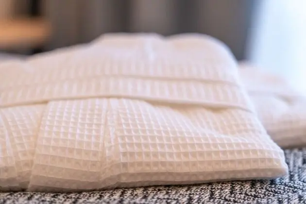 Deluxe Oda, Balkon, Havuz Manzaralı