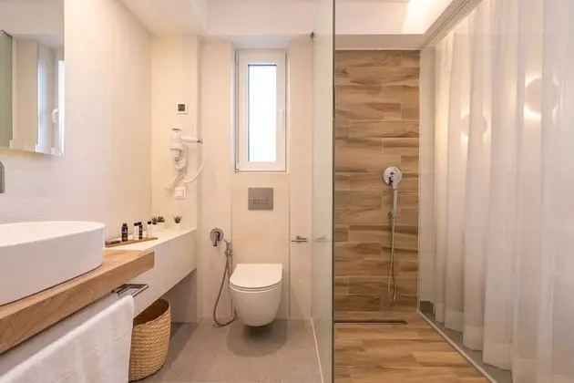 Deluxe Oda, Balkon, Havuz Manzaralı