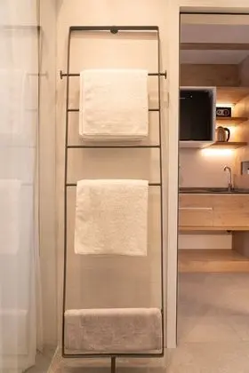 Deluxe Oda, Balkon, Havuz Manzaralı