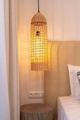 Deluxe Tek Büyük Yataklı Oda, Veranda (Semi-Basement)