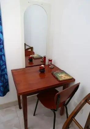 Üç Kişilik Oda