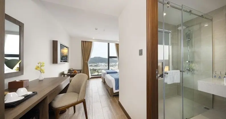 Deluxe Tek Büyük veya İki Ayrı Yataklı Oda