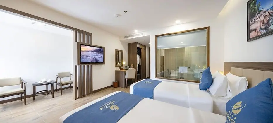 Deluxe Tek Büyük veya İki Ayrı Yataklı Oda