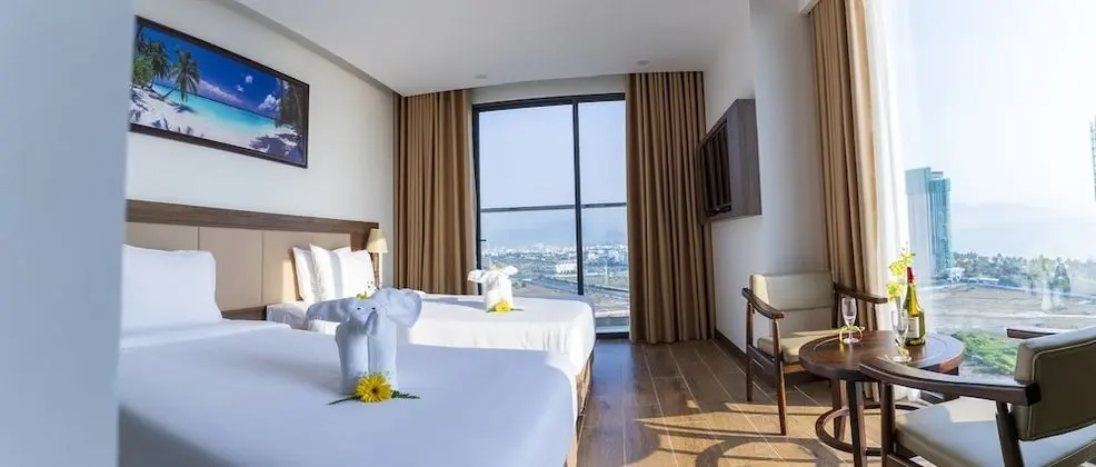 Senior Tek Büyük veya İki Ayrı Yataklı Oda