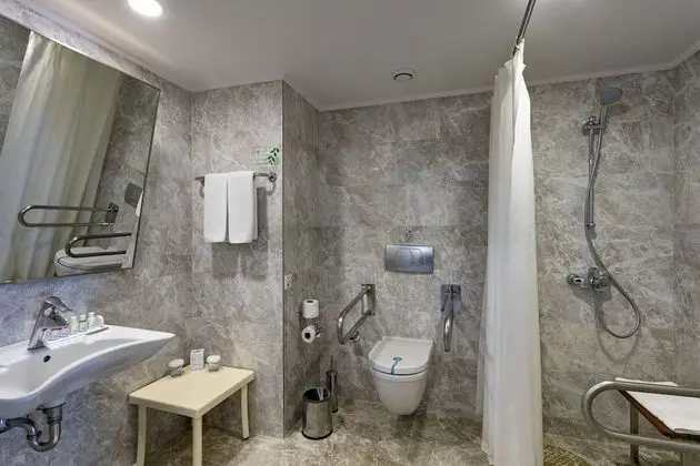 Handicap Room