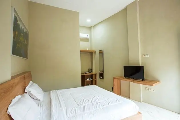 Superior Tek Büyük veya İki Ayrı Yataklı Oda