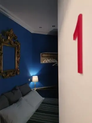 Deluxe Tek Büyük Yataklı Oda (1)