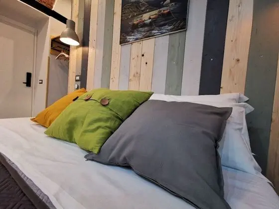 Deluxe Tek Büyük Yataklı Oda (2)