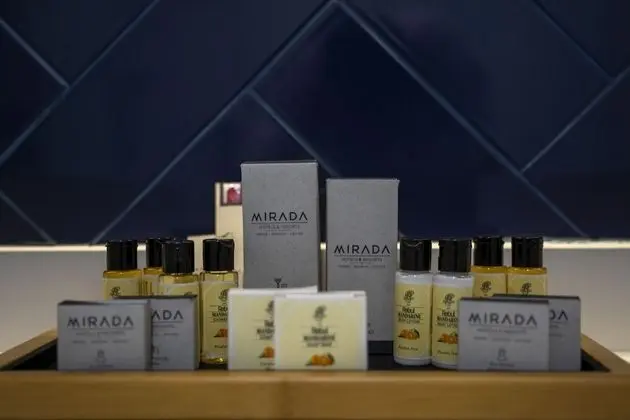 Comfort Tek Büyük veya İki Ayrı Yataklı Oda