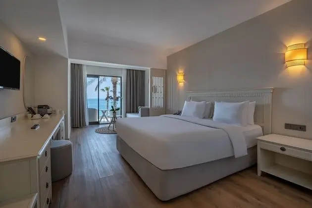 Comfort Tek Büyük veya İki Ayrı Yataklı Oda