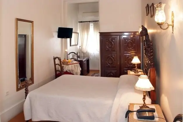Comfort Tek Büyük Yataklı Oda