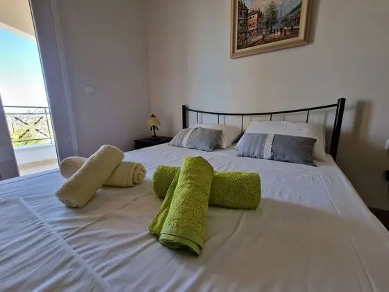 Villa, 4 Yatak Odası, Şömine