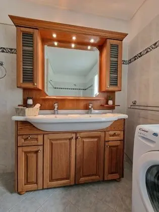 Villa, 4 Yatak Odası, Şömine