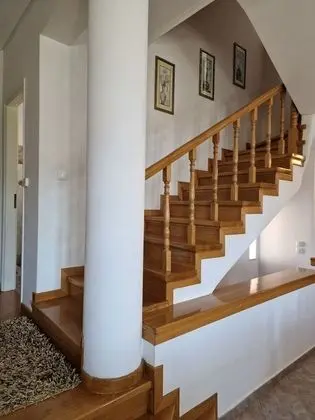 Villa, 4 Yatak Odası, Şömine