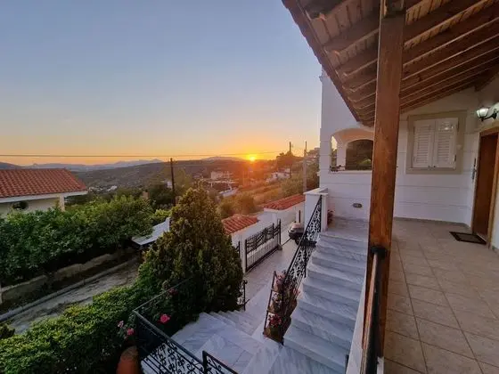 Villa, 4 Yatak Odası, Şömine