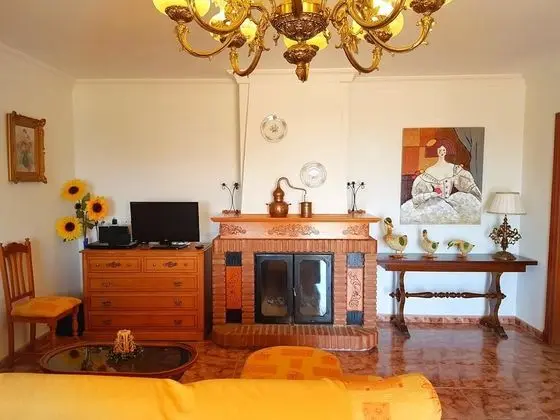 Villa, 4 Yatak Odası, Kişiye Özel Havuzlu (WIFI + AC)