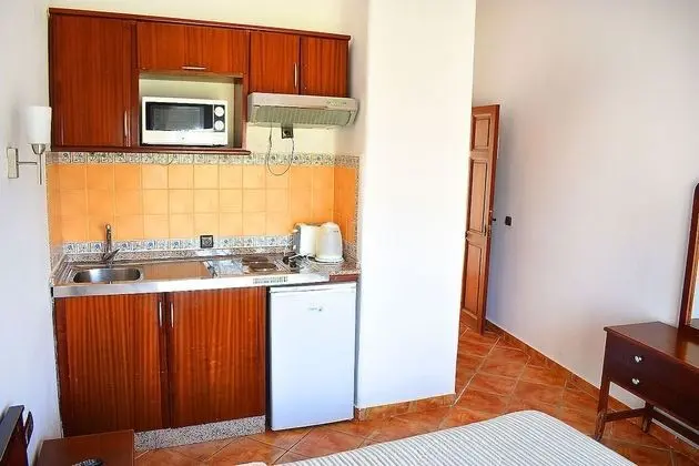 Tek Büyük Yataklı Oda, 1 Büyük (Queen) Boy Yatak, Havuz Manzaralı