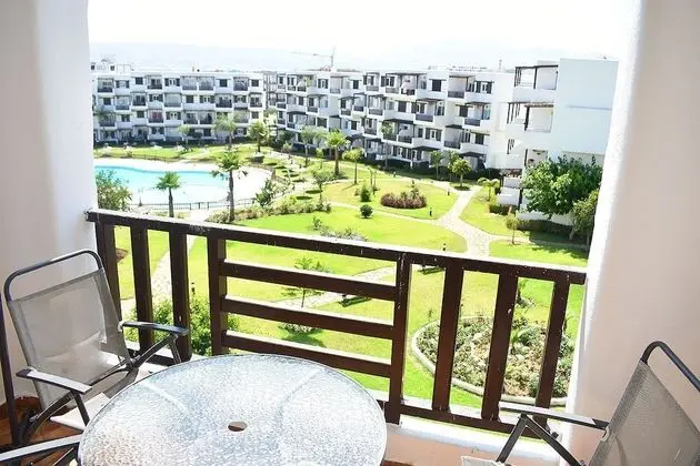 Tek Büyük Yataklı Oda, 1 Büyük (Queen) Boy Yatak, Havuz Manzaralı