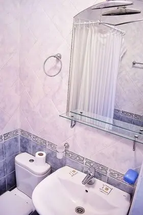 Tek Büyük Yataklı Oda, 1 Büyük (Queen) Boy Yatak, Havuz Manzaralı