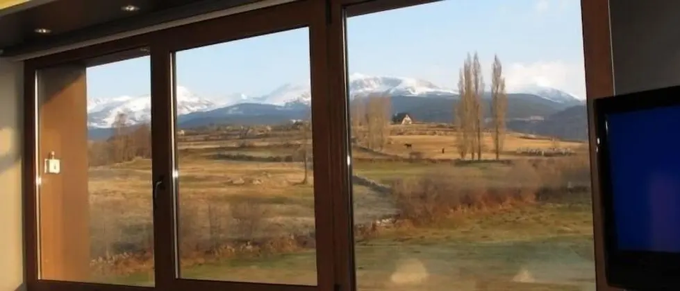 Superior Tek Büyük Yataklı Oda, Dağ Manzaralı