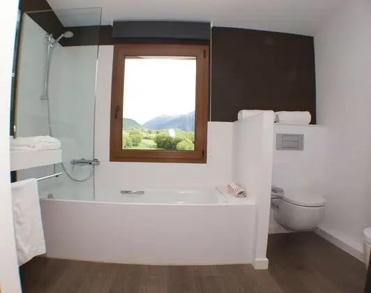 Superior Tek Büyük Yataklı Oda, Dağ Manzaralı