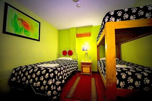 Economy Üç Kişilik Oda, Birden Çok Yatak, Sigara İçilmez