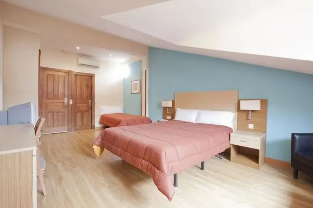 Romantic Tek Büyük Yataklı Oda