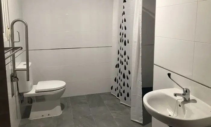 Tek Büyük Yataklı Oda, Engellilere Uygun, Özel Banyo
