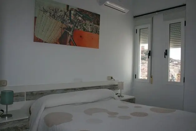 Tek Büyük Yataklı Oda, Ortak Banyo