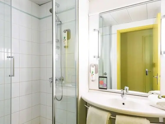 Standard Oda, 1 Çift Kişilik Yatak