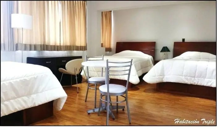 Üç Kişilik Oda
